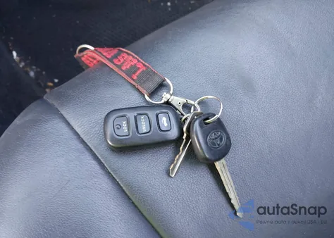 2002 Toyota Camry Se V6 from USA, damaged, VIN JTDBF32K320055620